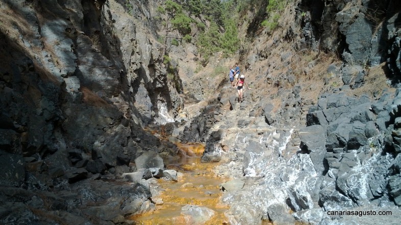 Cascada de colores La Palma
