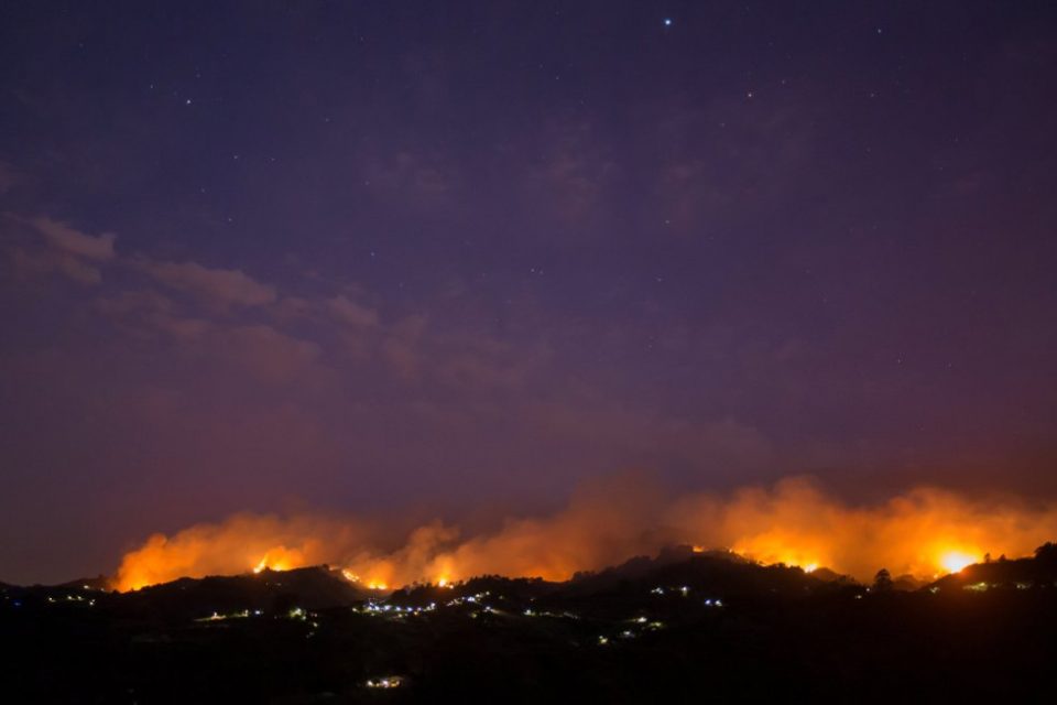 Incendio forestal desde Moya