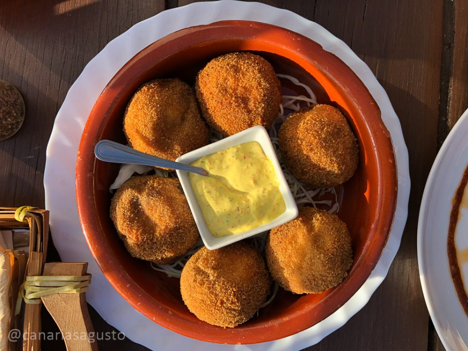 Champiñones rebozados en restaurante el guanche